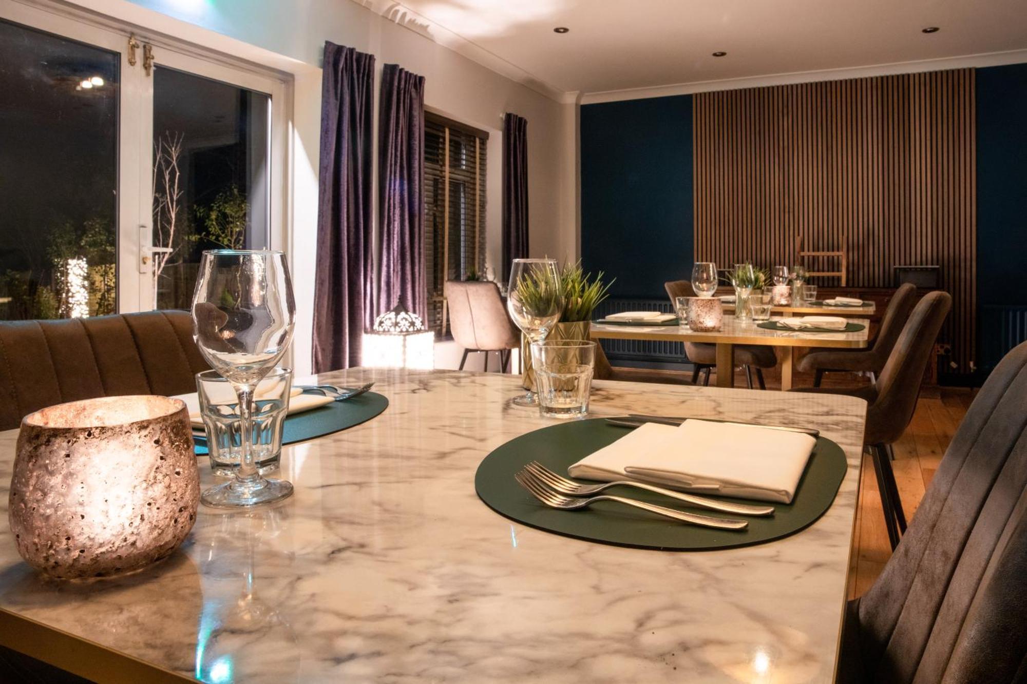 Asperion Hillside Hotel Guildford Ngoại thất bức ảnh