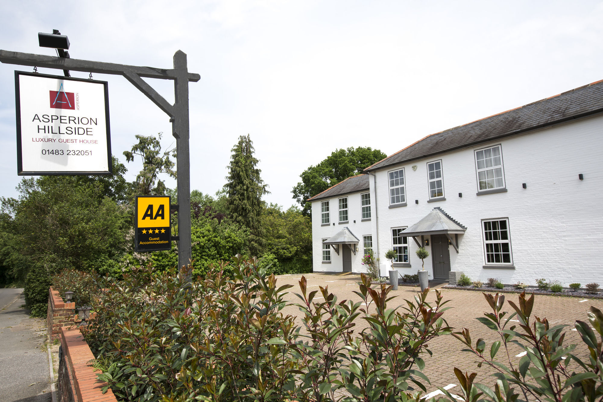 Asperion Hillside Hotel Guildford Ngoại thất bức ảnh
